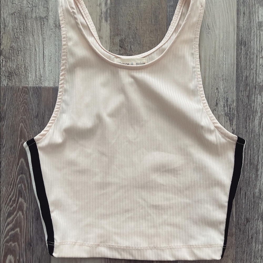 Light pink urban outfitter crop top/ workout top